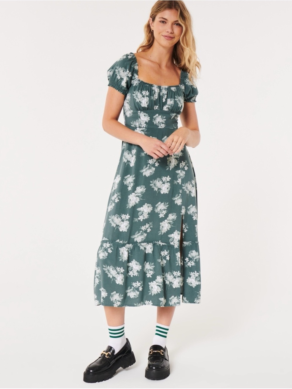 Hollister Floral 100% Viscose Midi Dress Romantic Feminine Green White Size L